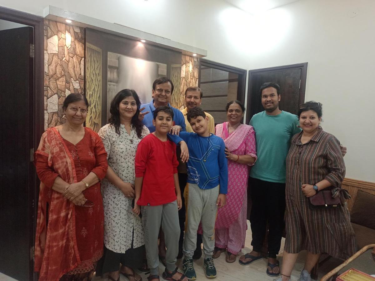 4N Homestay- Golden Temple View Amritsar Bagian luar foto