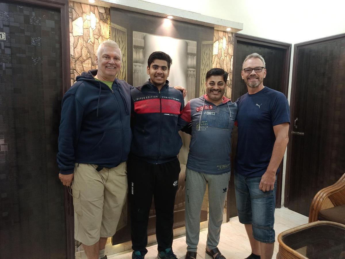 4N Homestay- Golden Temple View Amritsar Bagian luar foto