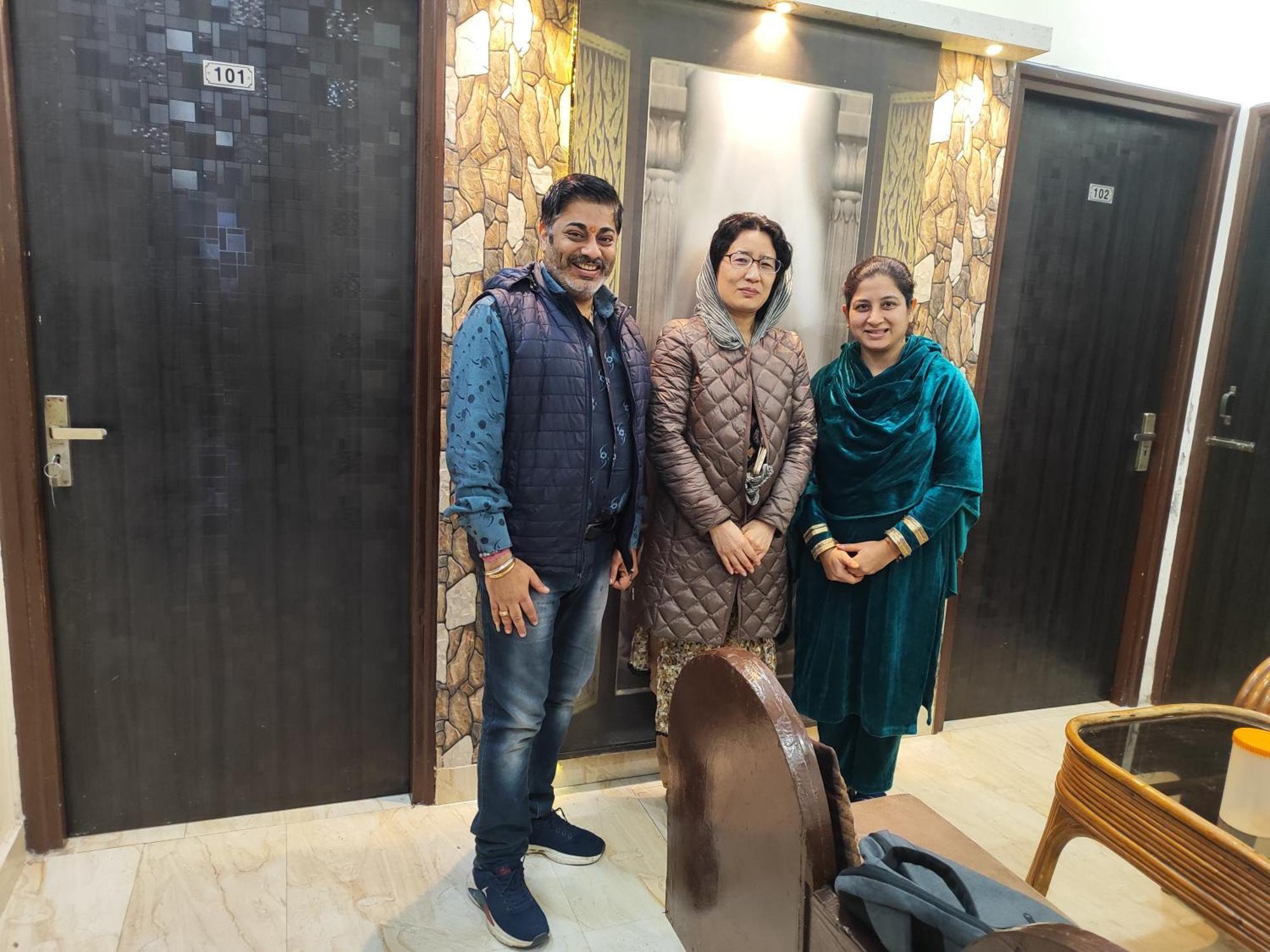 4N Homestay- Golden Temple View Amritsar Bagian luar foto